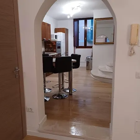 Apartment Apt Lux